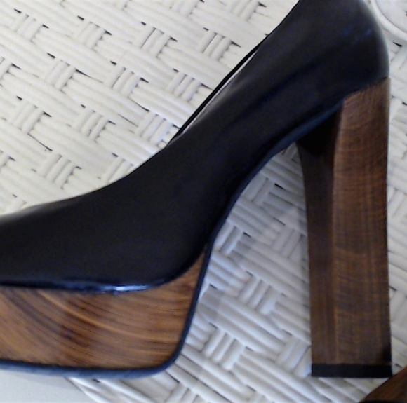 Gianni Bini Platform Heels Size 6.5 Brown Black - Picture 2 of 5